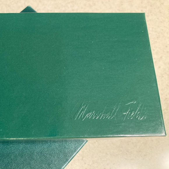 Marshall Fields Small Gift Boxes - Picture 9 of 13